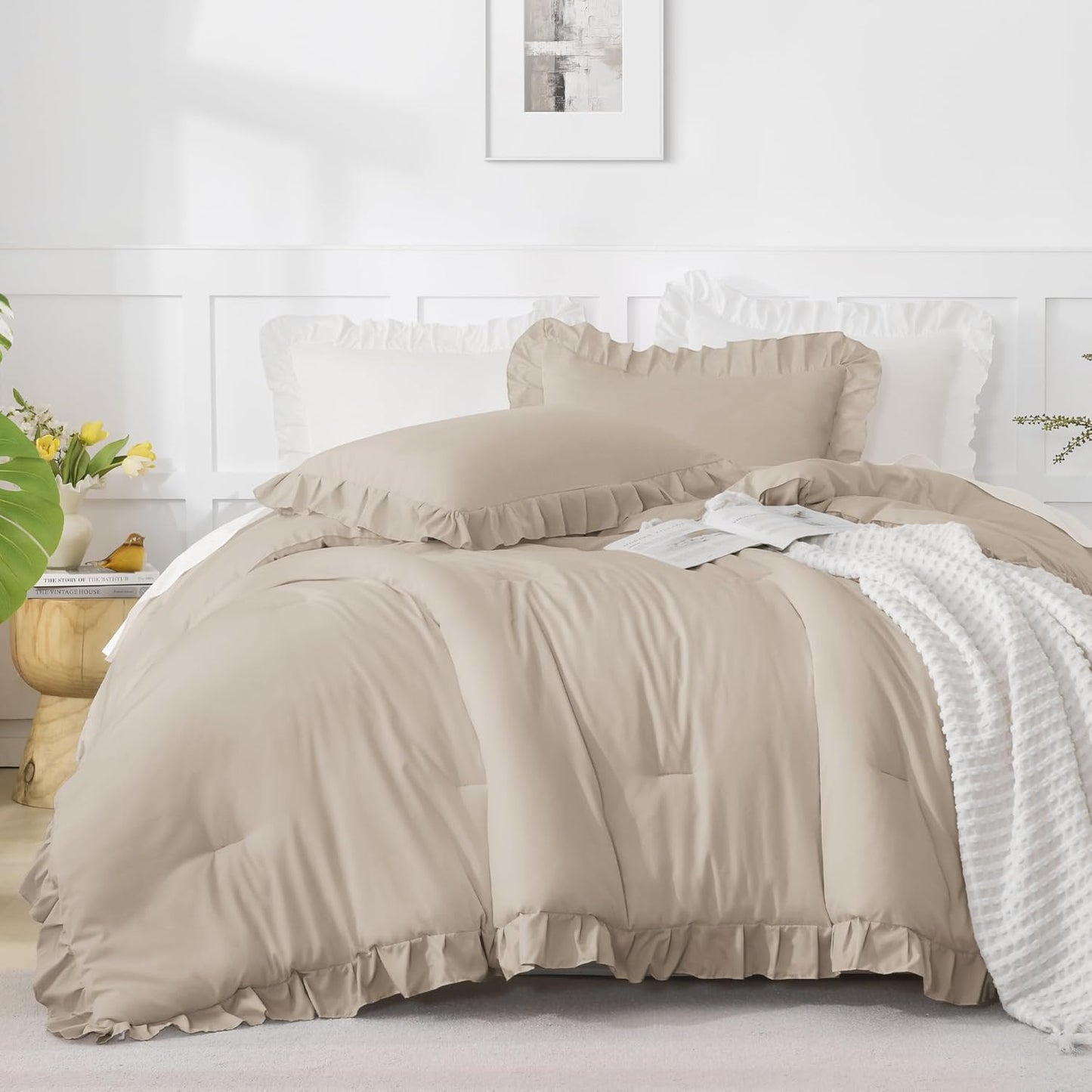 Wheat Ruffled Comforter King(104X90Inch), 3 Pieces(1 Ruffle Comforter and 2 Pillowcases) Vintage Ruffle Fringe Comforter, Farmhouse Rustic Microfiber down Alternative Bedding Comforter Set
